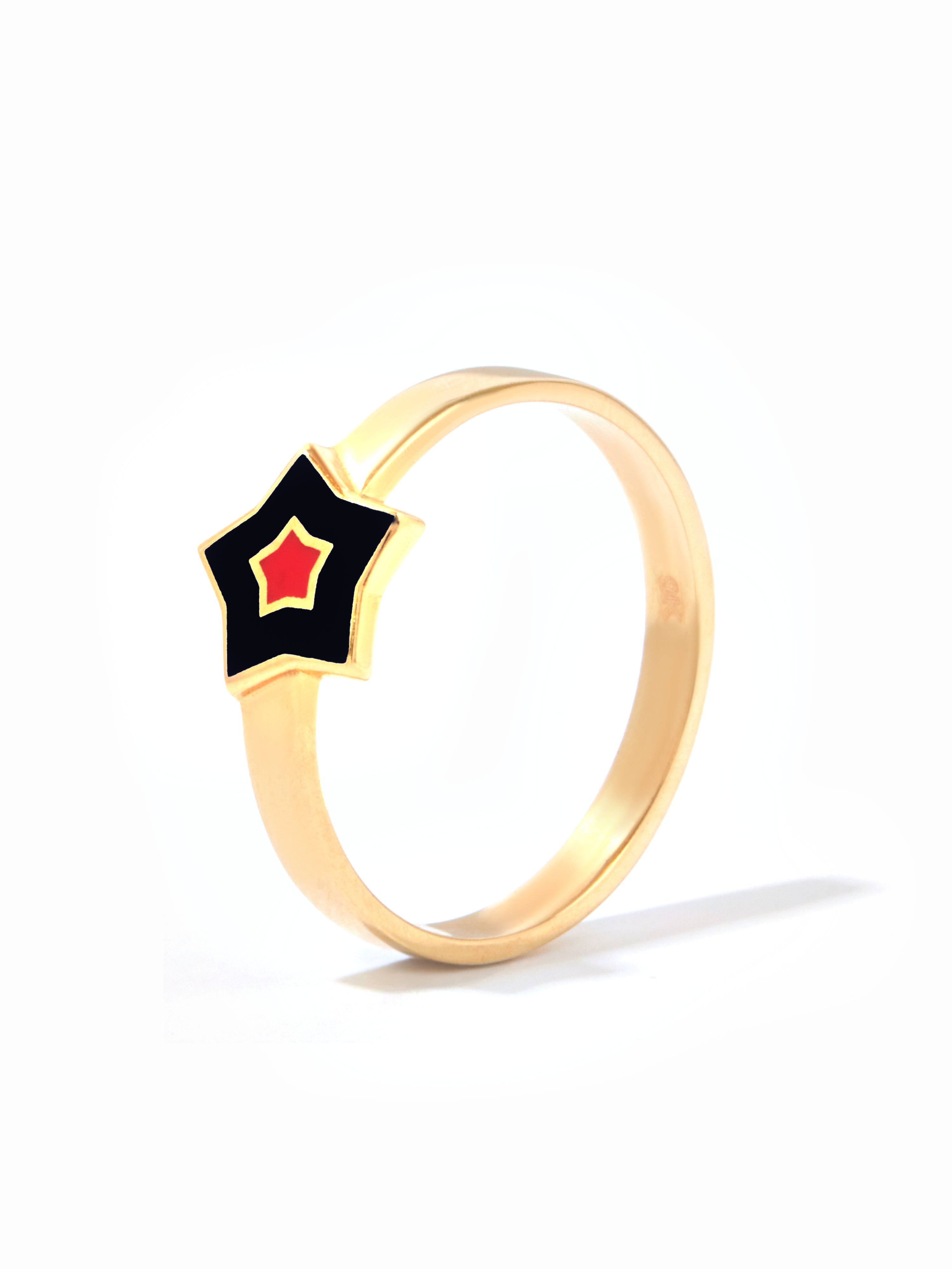 9ct Yellow Gold Star Ring - Black & Red