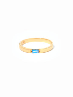 9ct Yellow Gold Baguette Cut Gemstone Ring - Light Blue