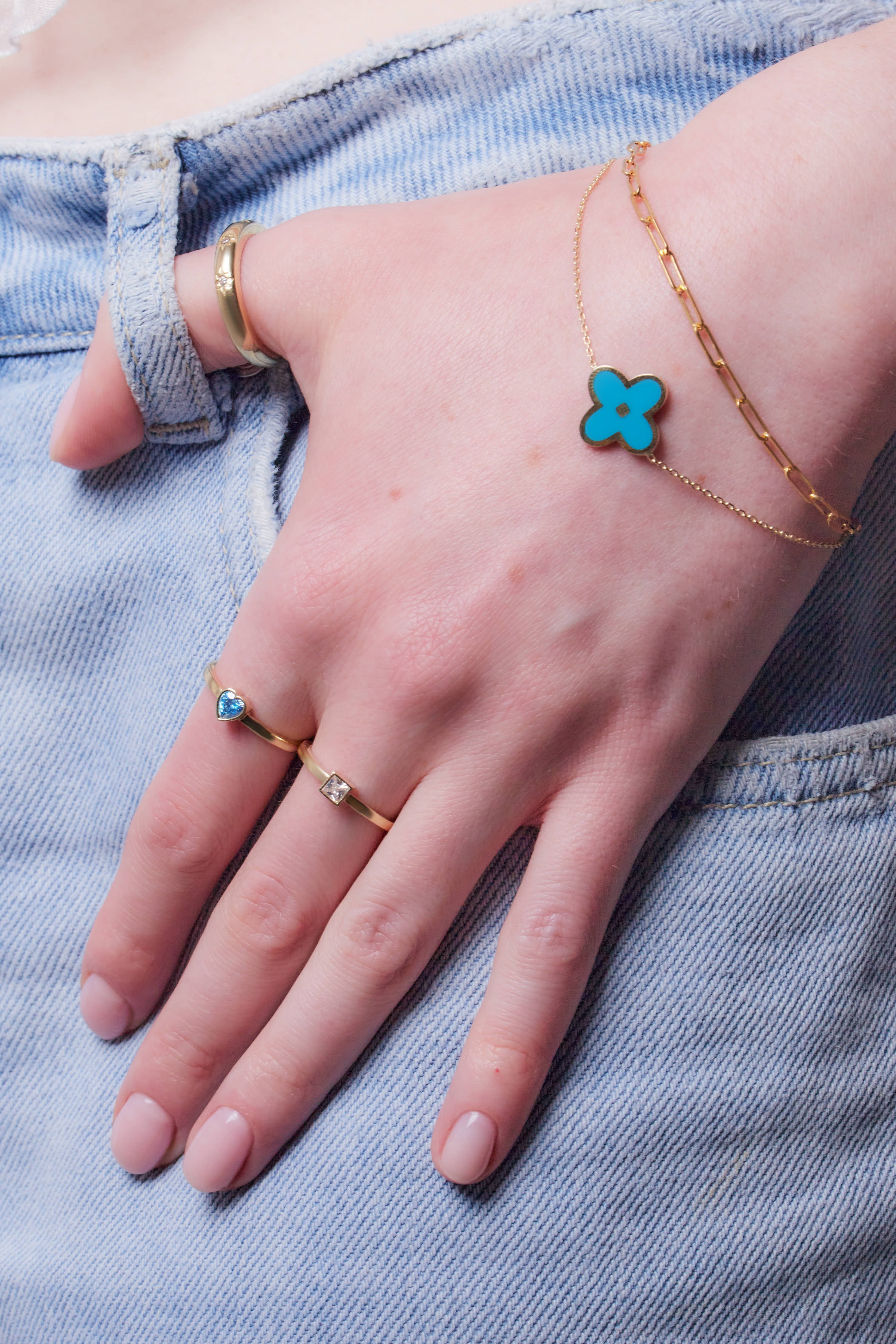 9ct Yellow Gold & Enamel Motif Bracelet - Blue